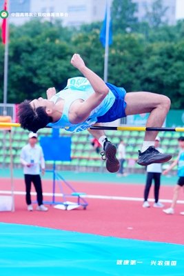 我校水利与建筑工程ab娱乐登录入口使